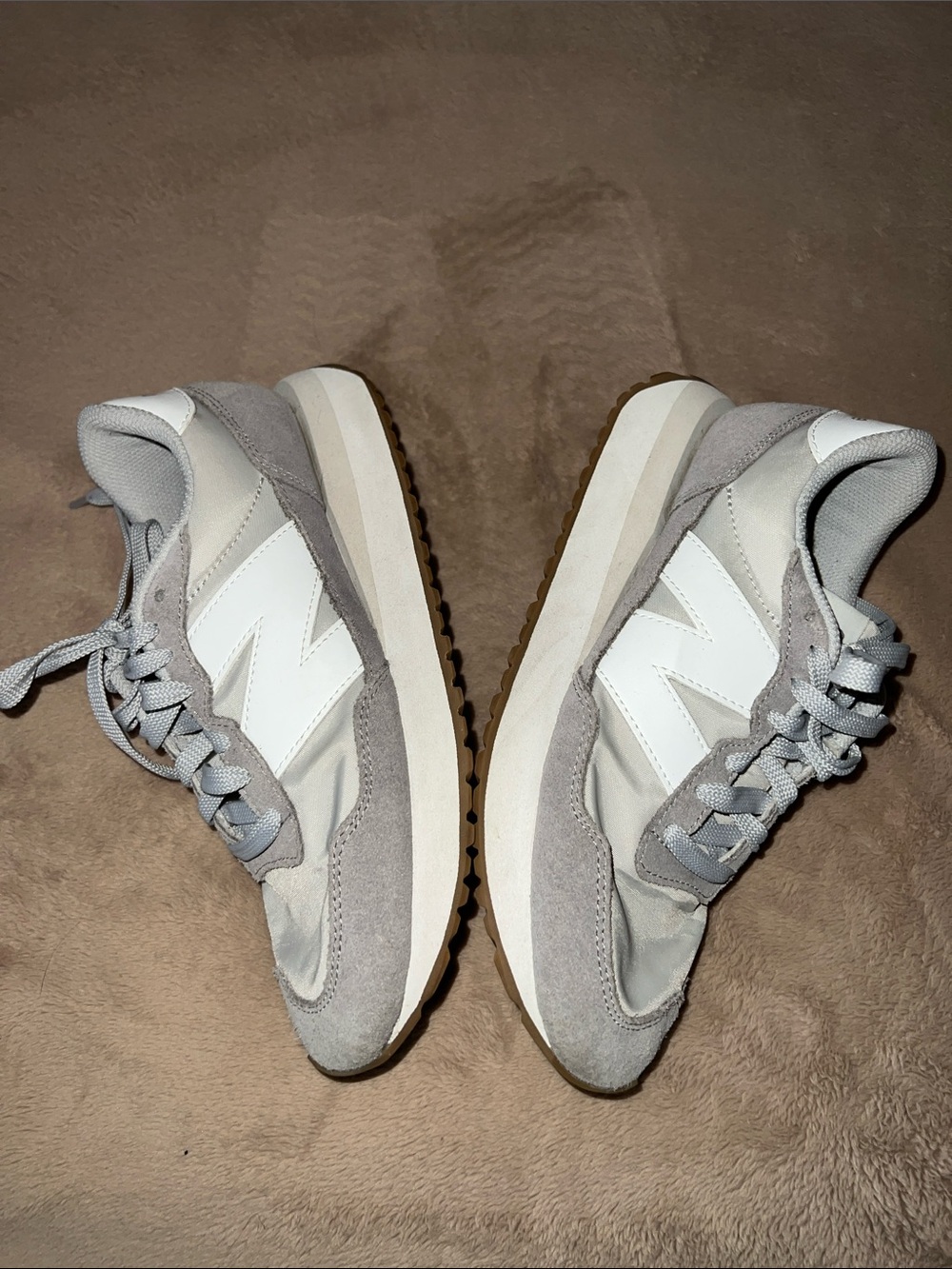 New Balance 237 Light Gray and White Retro Sneakers W 8